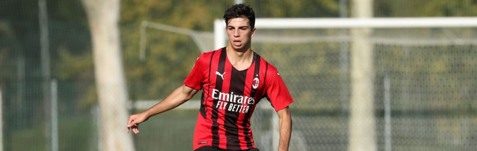 Антонио Гала