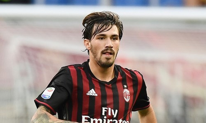 milan-alessio-romagnoli-500-300