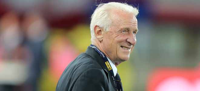 FIFA_WC-qualification_2014_-_Austria_vs_Ireland_2013-09-10_-_Giovanni_Trapattoni_06
