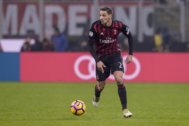 624810656-mattia-de-sciglio-of-ac-milan-in-action-during-the-serie-a
