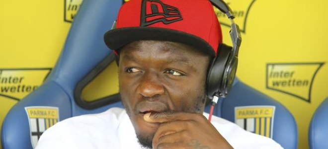 hi-res-186197853-sulley-ali-muntari-looks-on-before-the-serie-a-match_crop_north