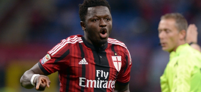 Sulley+Muntari+AC+Milan+v+Sassuolo+Calcio+itKhCvIhvABl