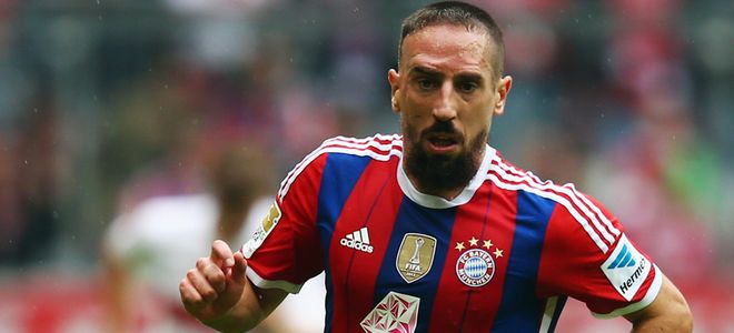 fcb-vfb-ribery-092014-ganzefigur