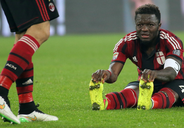 Muntari sitting