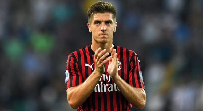 Piatek.Milan.applauso.2019.20.1400x840