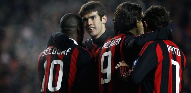 Kaka+Rangers+v+AC+Milan+Friendly+Match+Y3lQ5WrNBq3x