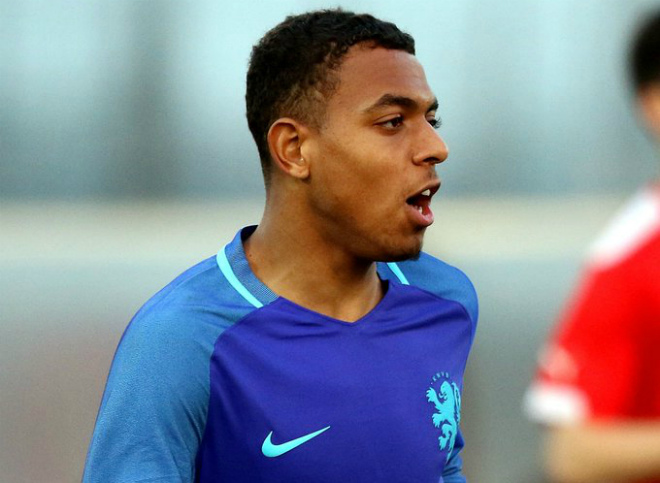 Donyell Malen-23-09