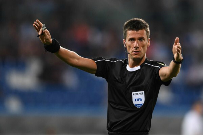 French referee Beno&icirc;t Bastien-2