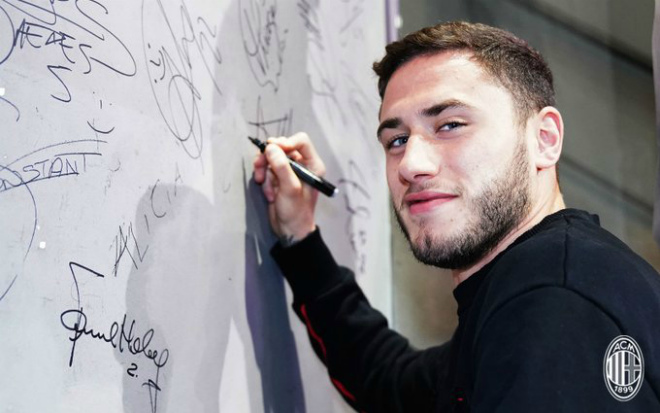 Davide Calabria-08-09