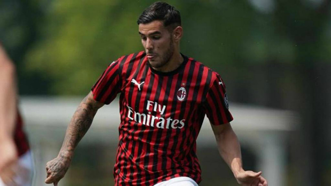 Theo Hernandez-18-09