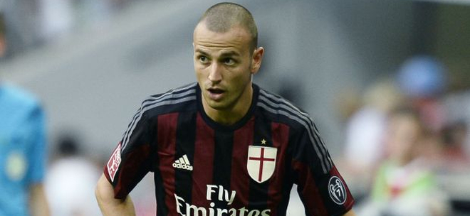 antonelli-azione-milan-agosto-2015-ifa