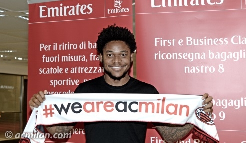 718