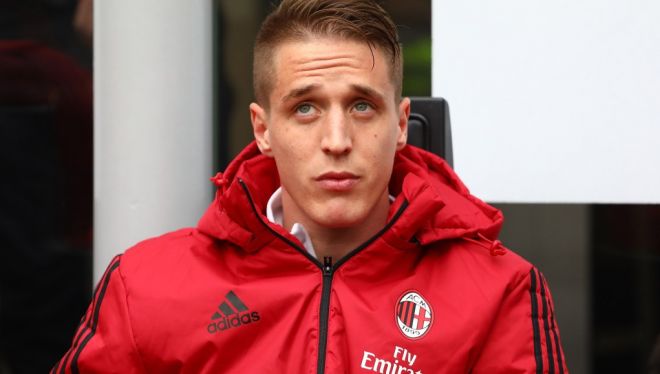 859